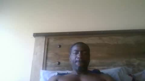 bluuthunder1914 online show from January 2026 03:38:01 PM