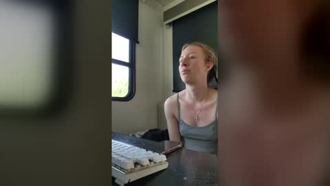 MamaMorgan online show from February 2026 05:33:01 PM