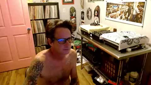 ZuperZexyZounds online show from October 2025 04:22:02 AM