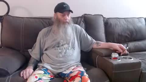 Stupid Redneck and Becky online show from February 2026 06:09:01 AM