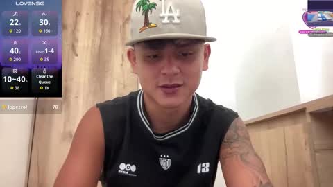 Bob  INDEPENDENT MODEL online show from March 2026 06:01:02 PM