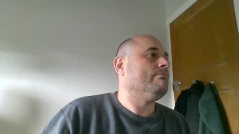 Snapshot of bobabator chatting on March 2026 04:01:02 PM bobabator online show from March 2026 04:01:02 PM