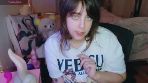 Bobbi Valentine online show from November 2025 08:57:02 AM