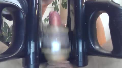 Snapshot of bobby123572970 chatting on October 2025 02:08:02 PM Bobby123 online show from October 2025 02:08:02 PM