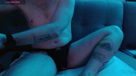 Bobby English online show from October 2025 07:19:02 AM