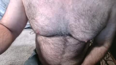 Snapshot of bobbyhill27b chatting on May 2026 03:06:01 PM BobbyHill27b online show from May 2026 03:06:01 PM