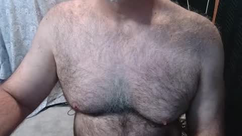 Snapshot of bobbyhill27b chatting on May 2026 05:52:02 PM BobbyHill27b online show from May 2026 05:52:02 PM