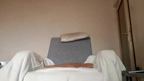 bobbytoyyboy online show from December 2024 08:51:02 AM