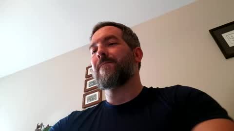 Bobchmw online show from May 2026 12:22:02 PM