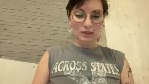 Snapshot of bobwig4 chatting on March 2026 10:27:02 PM Tips prfr 11-55-111 tok online show from March 2026 10:27:02 PM