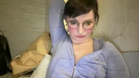 Snapshot of bobwig4 chatting on March 2026 10:35:02 PM Tips prfr 11-55-111 tok online show from March 2026 10:35:02 PM