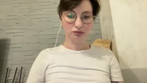 Snapshot of bobwig4 chatting on March 2026 10:09:01 PM Tips prfr 11-55-111 tok online show from March 2026 10:09:01 PM