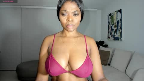 Snapshot of body_desire chatting on April 2026 09:37:01 AM danna online show from April 2026 09:37:01 AM