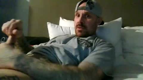 Snapshot of bodyart85_19 chatting on December 2025 07:26:01 AM Bodyart85 19 online show from December 2025 07:26:01 AM