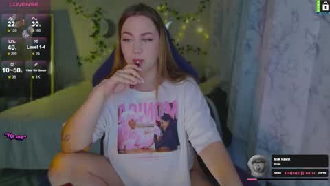 Snapshot of bodylina chatting on November 2025 06:30:02 PM Lina online show from November 2025 06:30:02 PM