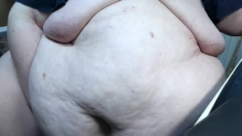 Snapshot of boho1964 chatting on November 2025 04:09:02 PM Boho online show from November 2025 04:09:02 PM