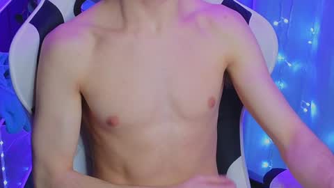 Snapshot of boicute chatting on January 2025 09:19:01 PM ALEXPVT IS OPEN online show from January 2025 09:19:01 PM