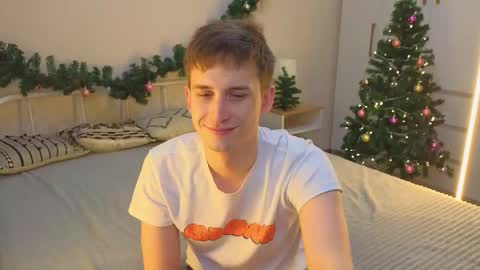 ALEXPVT IS OPEN online show from December 2025 05:03:01 AM