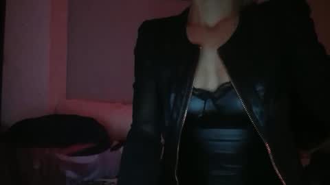 Snapshot of bollykat chatting on November 2025 02:55:01 AM Karol online show from November 2025 02:55:01 AM