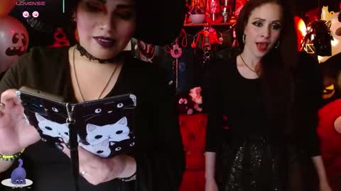 Snapshot of bom_bomx chatting on October 2025 05:44:02 PM Paris online show from October 2025 05:44:02 PM