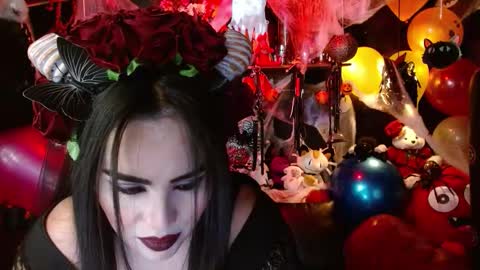 Snapshot of bom_bomx chatting on October 2025 12:00:01 AM Paris online show from October 2025 12:00:01 AM