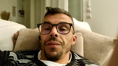 bomale89 online show from October 2025 07:09:02 PM