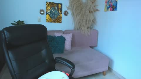  Salma Independent Model online show from January 2025 07:51:02 PM