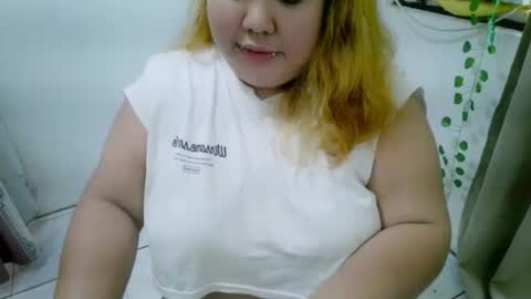 bombastic_darla online show from September 2025 03:01:01 AM