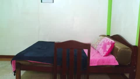 bombastic_darla online show from April 2026 09:38:01 PM