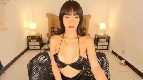 Snapshot of bombshelllaurax chatting on July 2026 09:57:01 AM bombshelllaurax online show from July 2026 09:57:01 AM