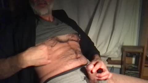 Snapshot of bonderbarney chatting on February 2026 11:21:02 PM BonderBarney online show from February 2026 11:21:02 PM