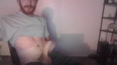 Snapshot of bone_daddy_4u chatting on September 2025 04:22:01 AM Bone daddy online show from September 2025 04:22:01 AM