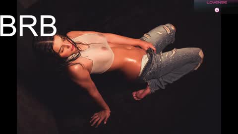 bonet_iris online show from May 2026 02:45:01 PM