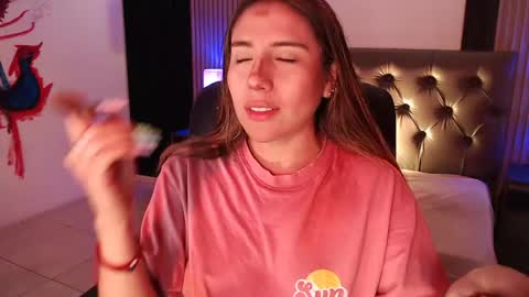 bonnali_lune online show from April 2026 05:10:02 AM
