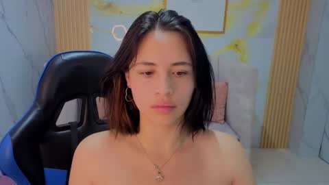 Bonnie  online show from May 2026 01:18:02 PM