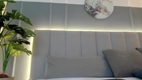 Bonnie online show from February 2025 02:19:02 AM