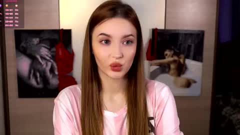 Grace online show from October 2025 07:12:02 AM