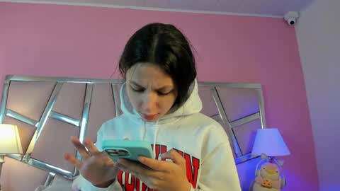 Snapshot of bonniepark_ chatting on January 2025 12:24:01 PM Bonnie online show from January 2025 12:24:01 PM