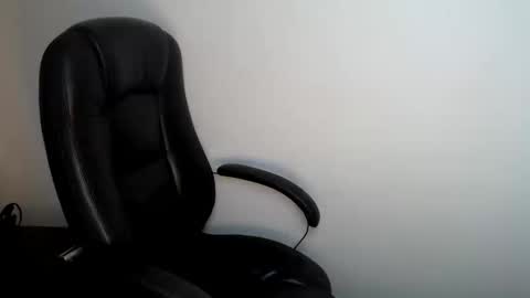 Bonnie online show from May 2026 02:45:01 PM