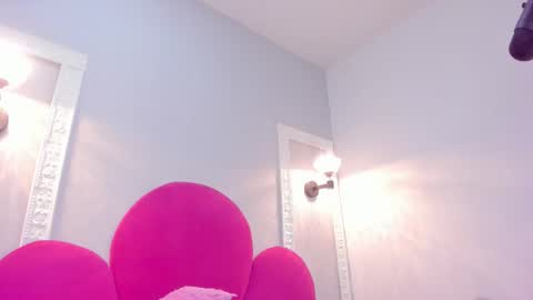 Snapshot of bonniie_22 chatting on October 2025 01:55:01 PM Bonnie online show from October 2025 01:55:01 PM