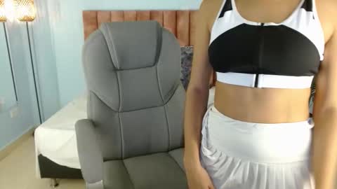 bonny_sweety1 online show from February 2026 05:58:02 AM