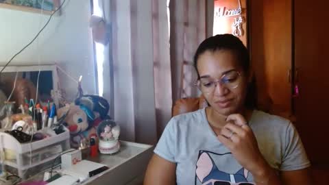 Snapshot of bonvivantb chatting on February 2025 01:53:02 PM Queen Bon Vivantt online show from February 2025 01:53:02 PM