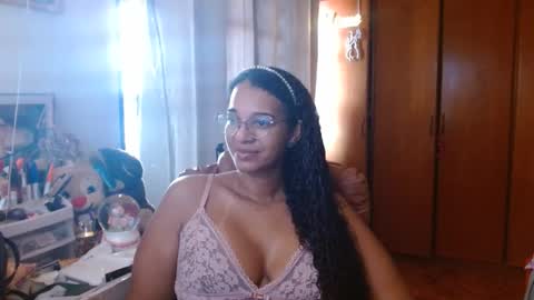 Snapshot of bonvivantb chatting on March 2025 01:45:01 PM Queen Bon Vivantt online show from March 2025 01:45:01 PM