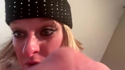 boobookittyfuxx online show from March 2026 04:06:01 AM