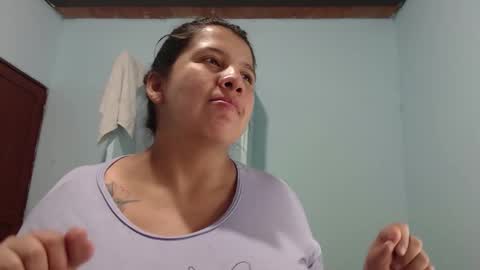 Snapshot of boobs_helling_ chatting on November 2025 09:14:02 PM Luciana independent model online show from November 2025 09:14:02 PM