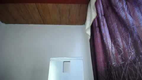 Snapshot of boobs_magic chatting on March 2026 10:10:02 PM KIM online show from March 2026 10:10:02 PM