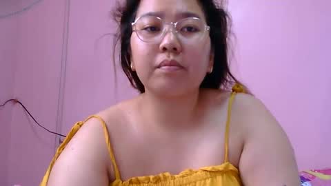MommyMarie-Singlemom of 2. online show from May 2026 02:51:02 AM