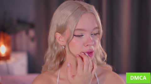 Snapshot of boobybliss chatting on October 2025 08:13:01 AM Alina online show from October 2025 08:13:01 AM