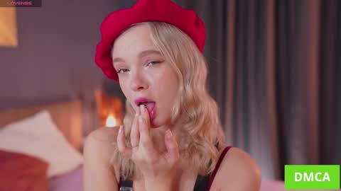 Snapshot of boobybliss chatting on October 2025 08:15:02 AM Alina online show from October 2025 08:15:02 AM