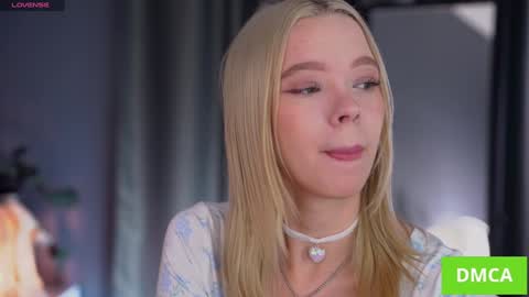 Snapshot of boobybliss chatting on October 2025 07:34:02 AM Alina online show from October 2025 07:34:02 AM